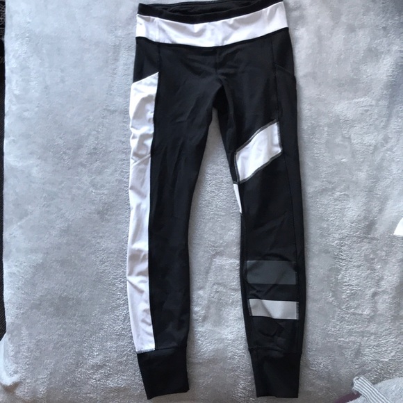Pants - Lululemon leggings